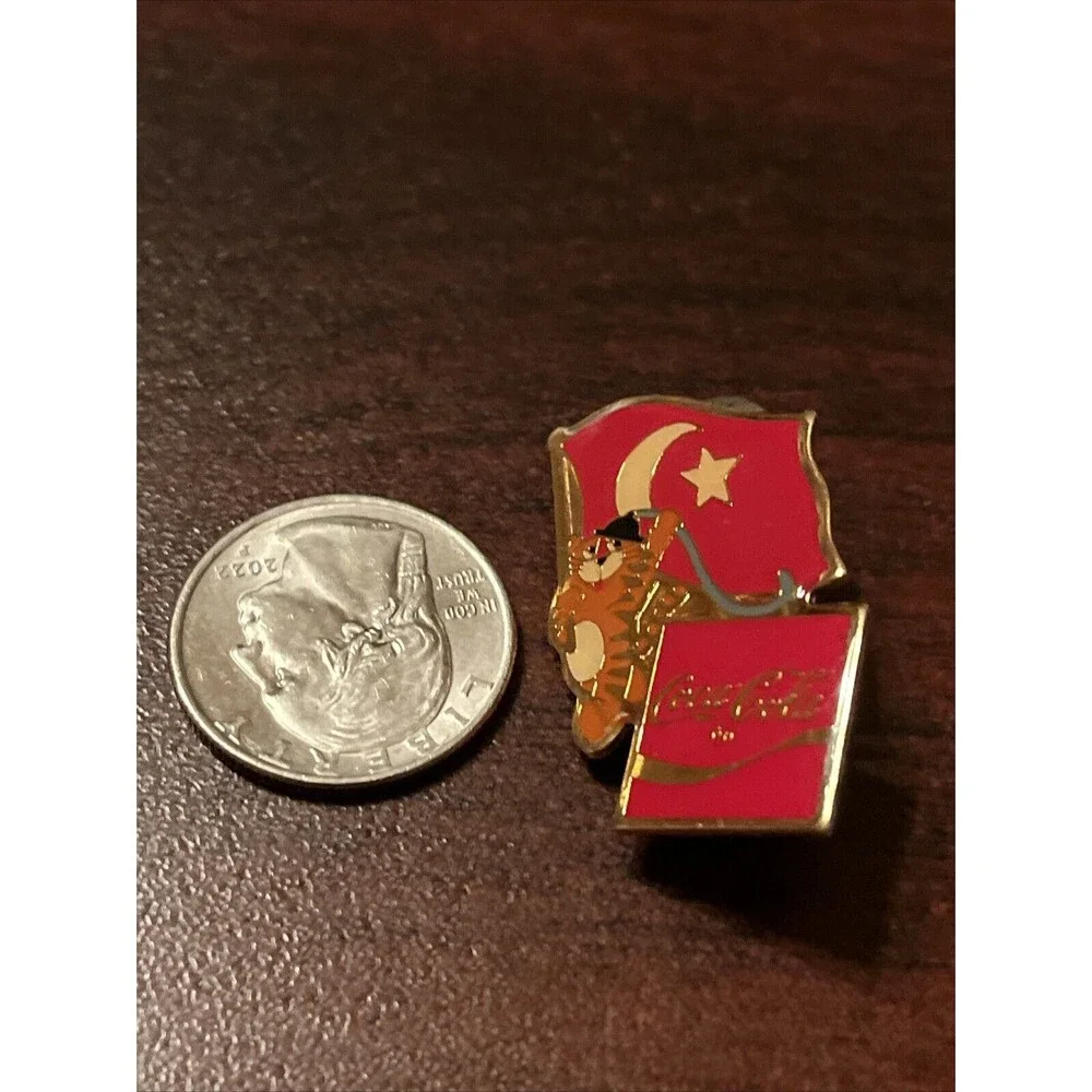 Vintage 1988‎ Seoul Olympics Coca Cola Hodori Tiger Turkey Flag Lapel Pin
